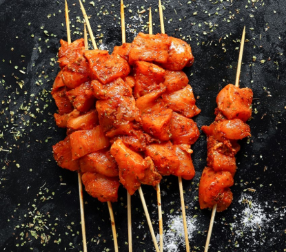 Image de Brochettes de bœuf marinées - Aux aromates - (250g)